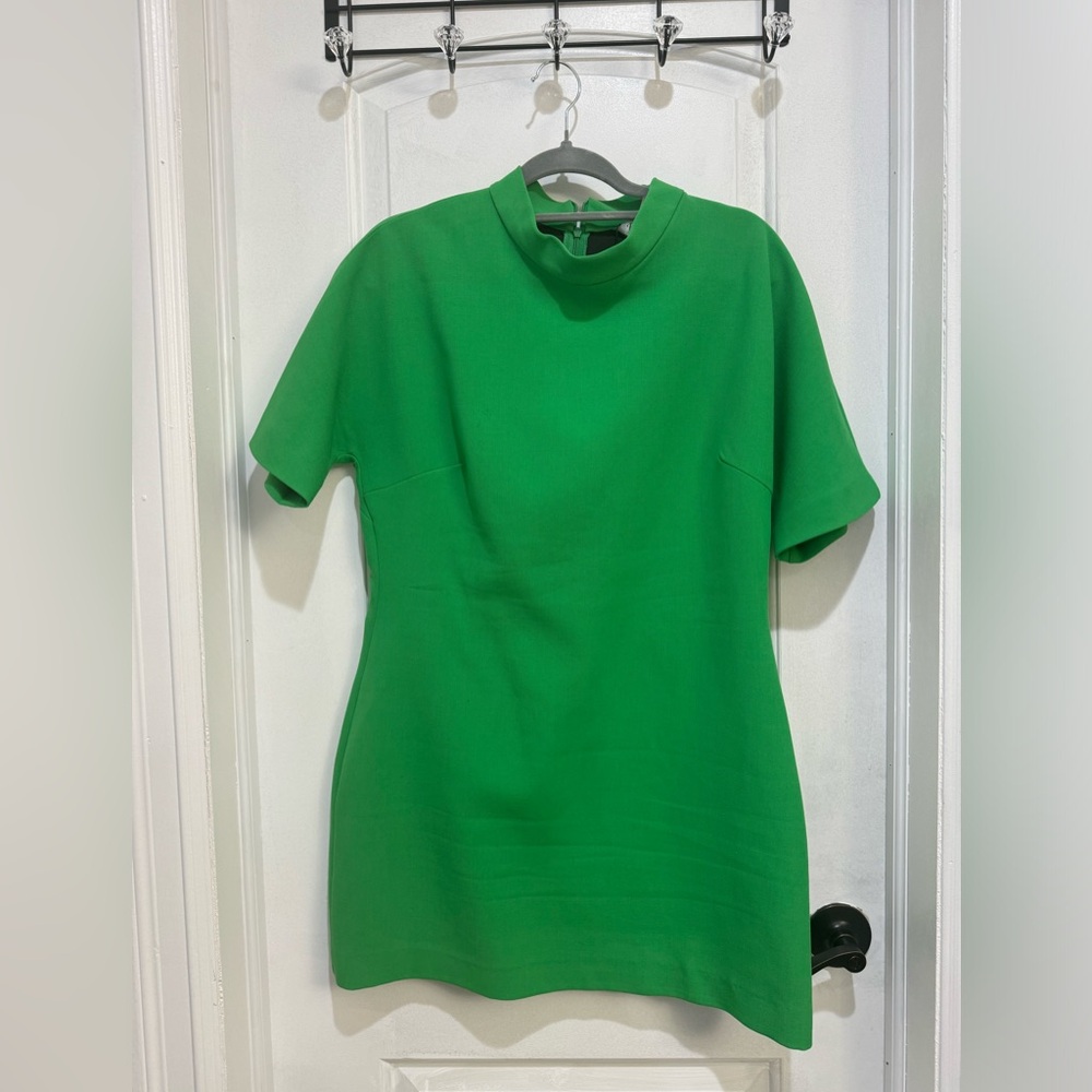Zara short sleeve blouse. Beautiful green.